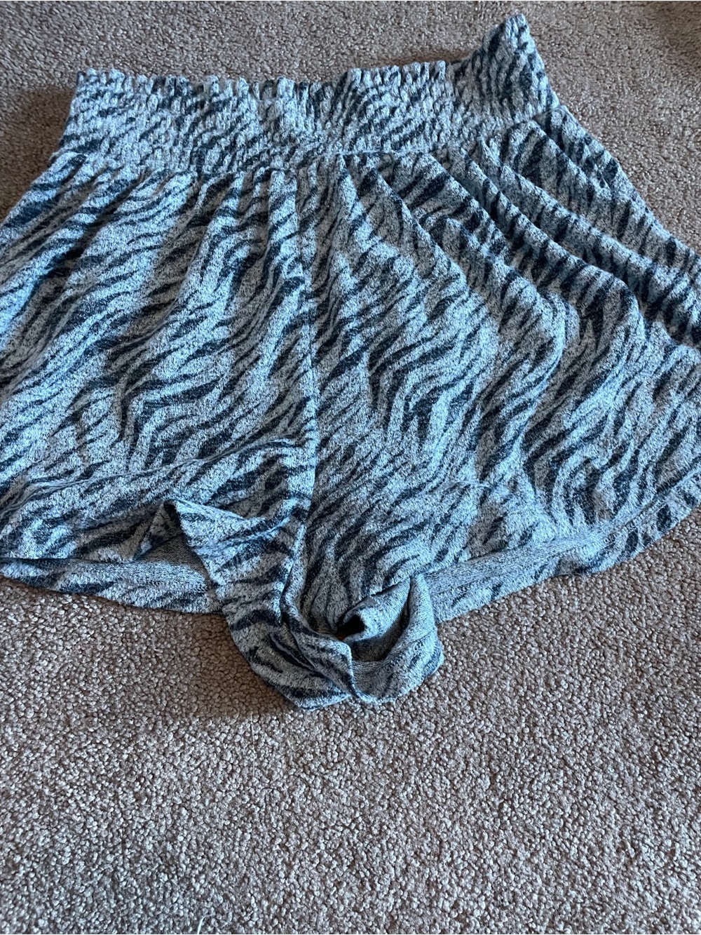 Gap body soft lounge shorts size small